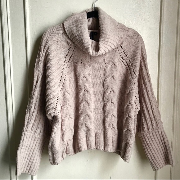 moon and madison turtleneck sweater
